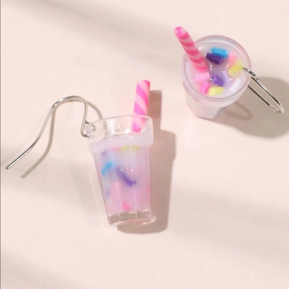 Milkshake Earrings - Picture 4 of 5